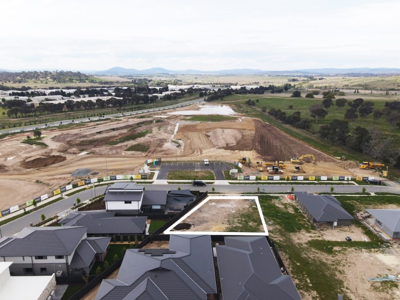 18 Alpine Ash Way, Tralee NSW 2620