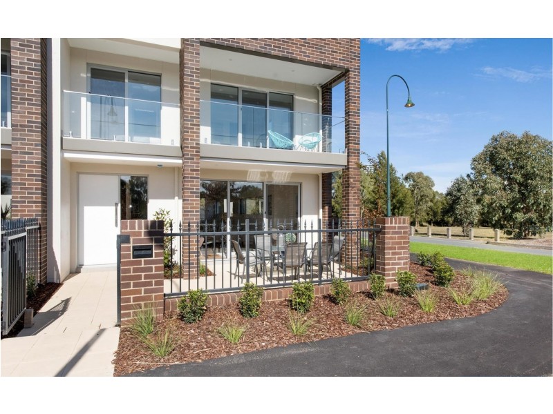 22 Phyllis Ashton Circuit, Gungahlin ACT 2912