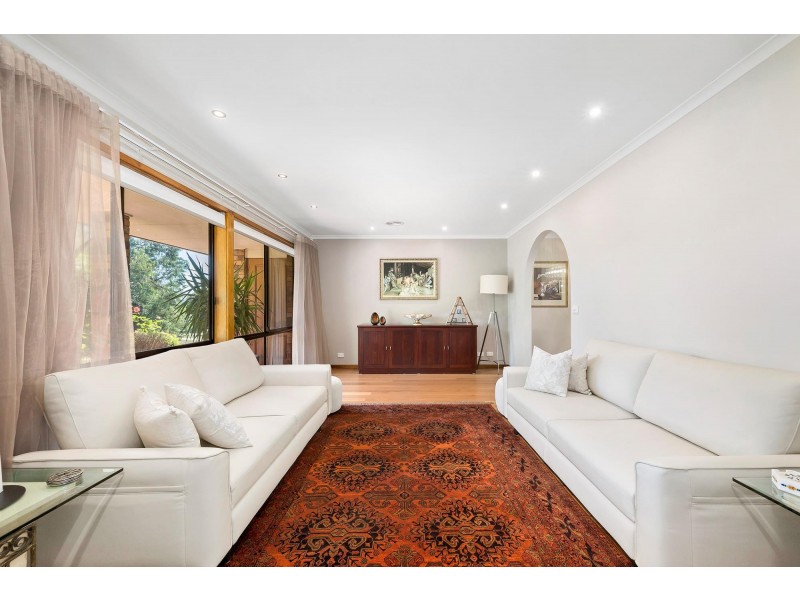 9 Duterrau Crescent, Lyneham ACT 2602
