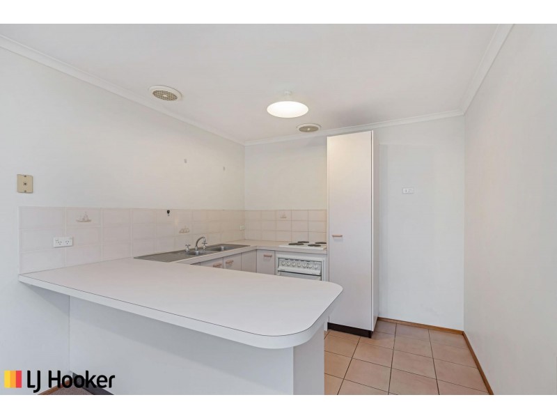 2/32 Crisp Circuit, Bruce ACT 2617