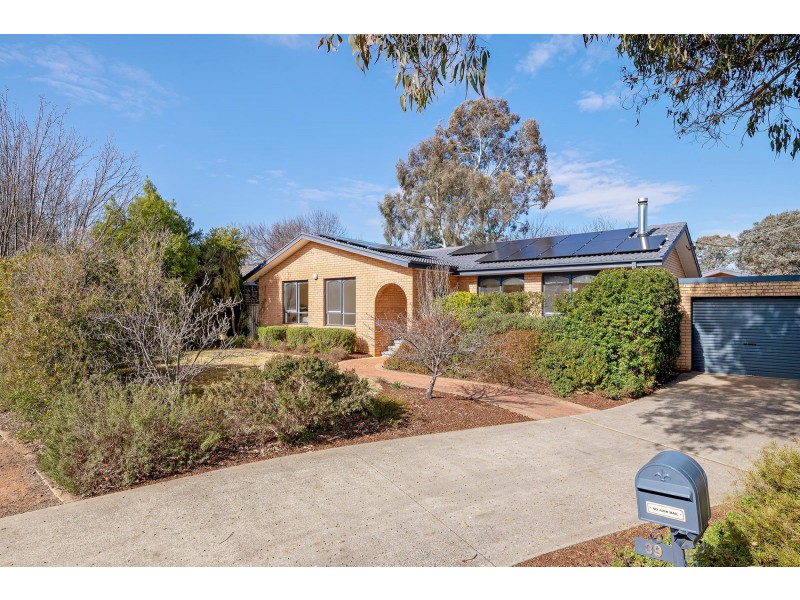 39 Tyrrell Circuit, Kaleen ACT 2617