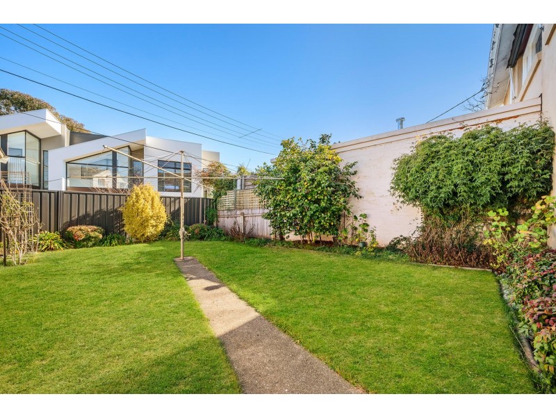 7 Guthrie Street, Dickson ACT 2602