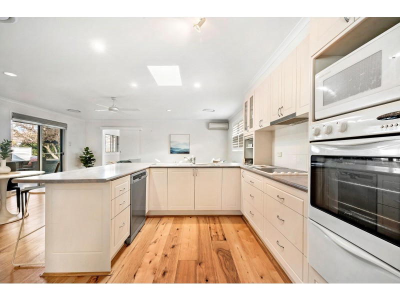 11 Wakool Circuit, Kaleen ACT 2617