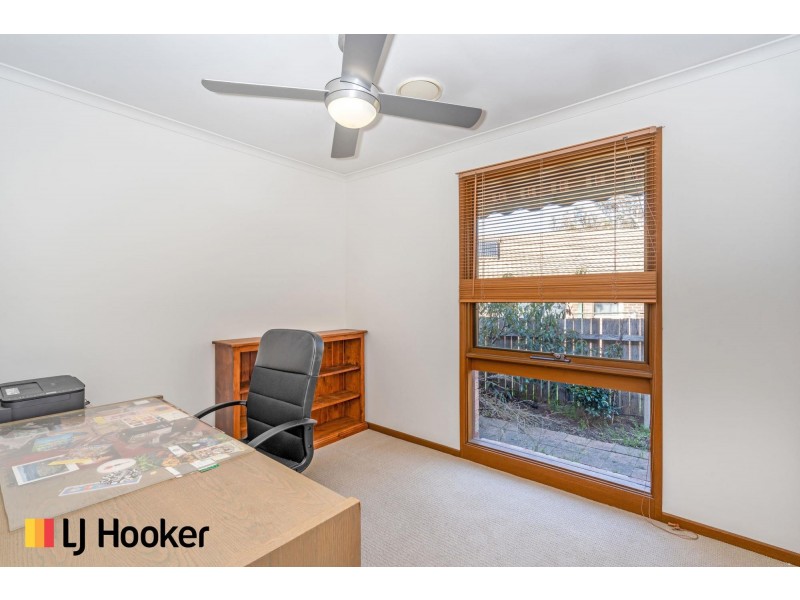 8 Dannevig Place, Florey ACT 2615