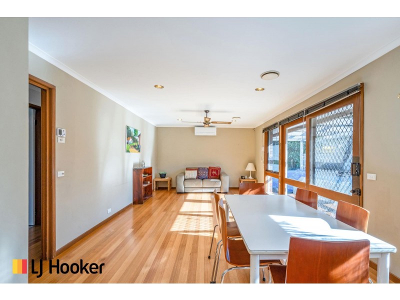 8 Dannevig Place, Florey ACT 2615