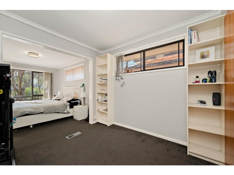76 Osburn Drive, Macgregor ACT 2615
