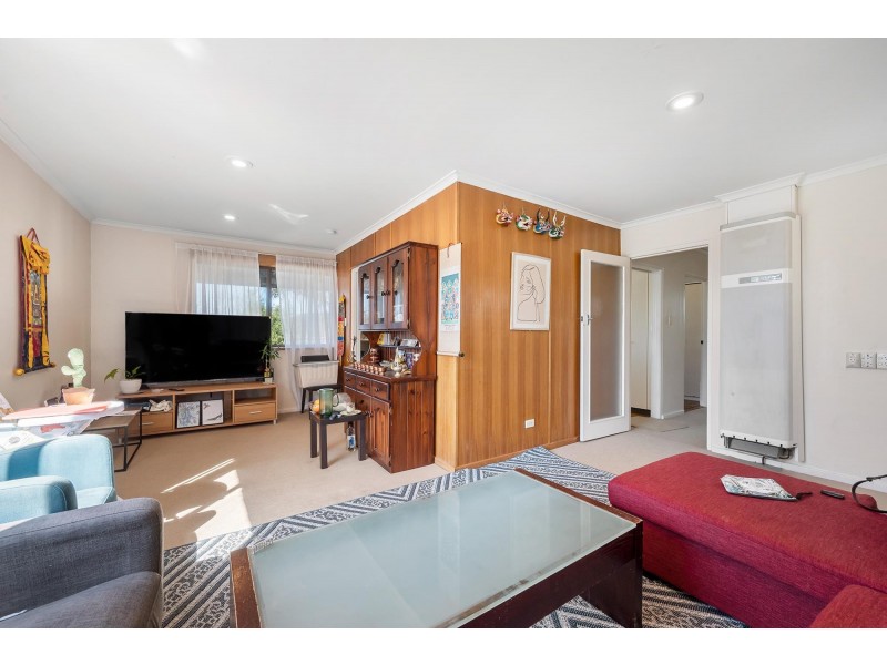 16 Mackennal Street, Lyneham ACT 2602