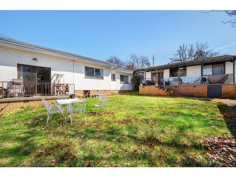 16 Mackennal Street, Lyneham ACT 2602
