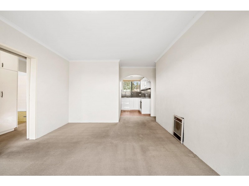 17/32 Springvale Drive, Hawker ACT 2614