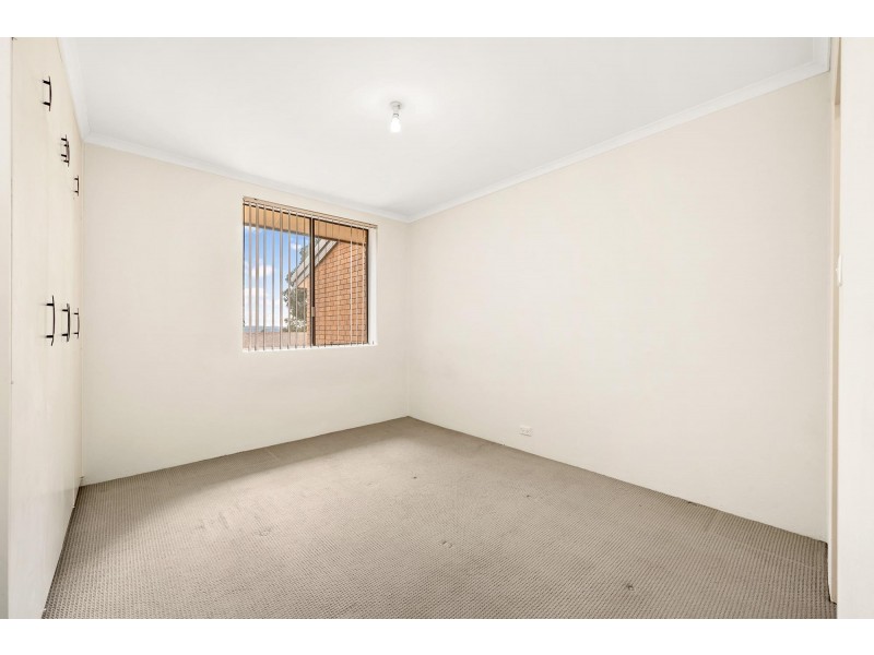 17/32 Springvale Drive, Hawker ACT 2614
