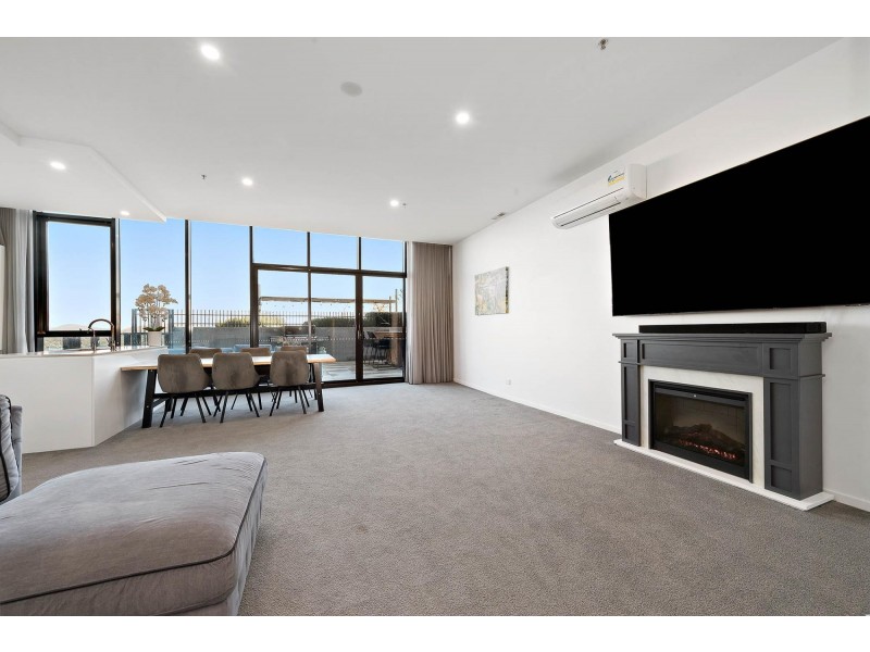 2305/3 Grazier Lane, Belconnen ACT 2617