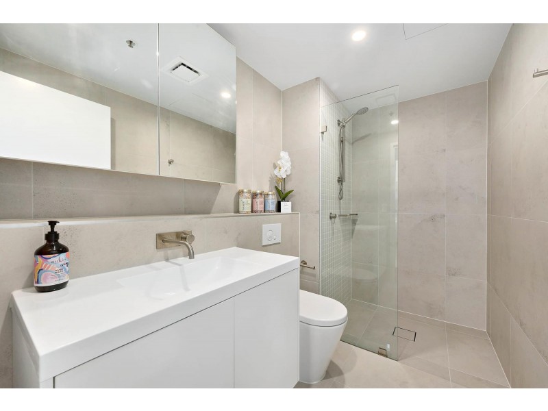 2305/3 Grazier Lane, Belconnen ACT 2617