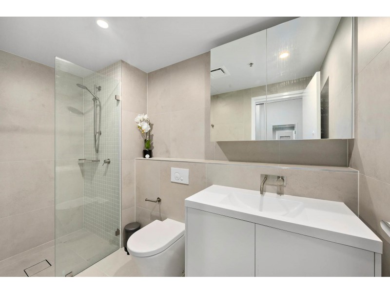 2305/3 Grazier Lane, Belconnen ACT 2617