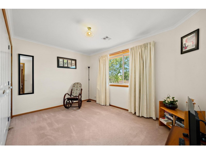 15 Ebeling Court, Nicholls ACT 2913