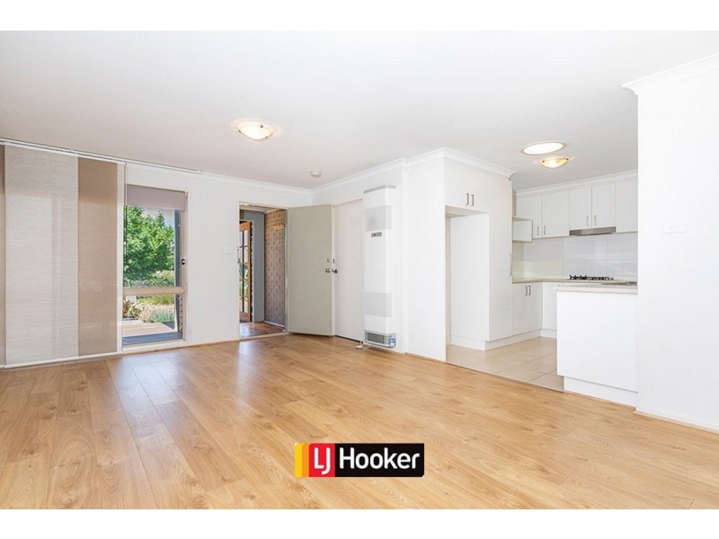 11 Rolls Street, Franklin ACT 2913