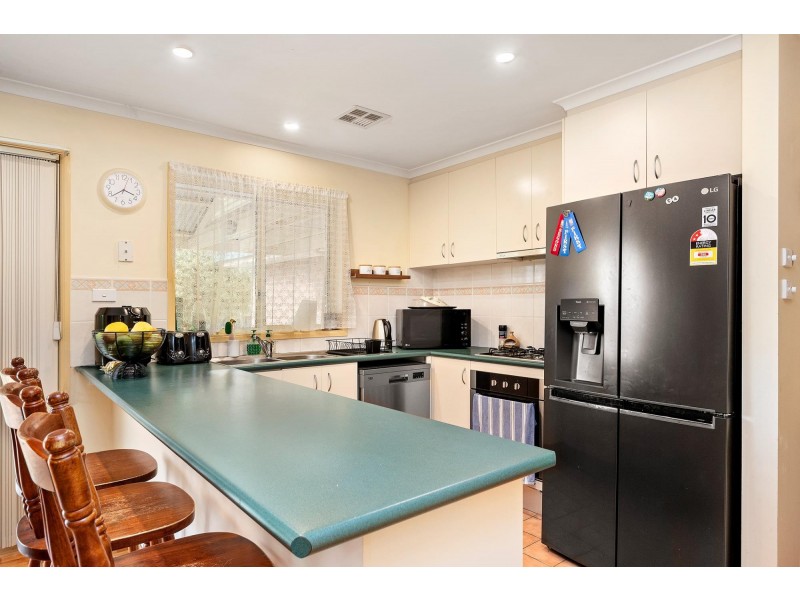 4 Coolgardie Street, Dunlop ACT 2615