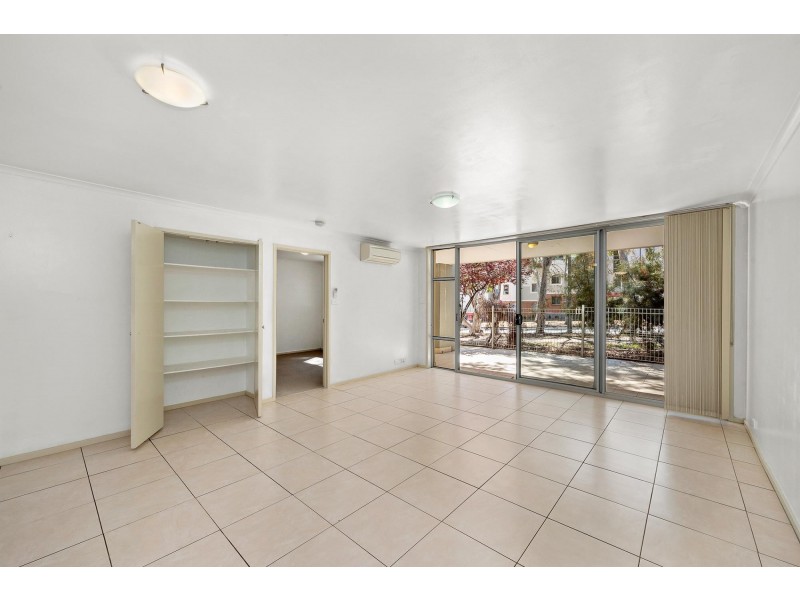 22/2 Eardley Street, Bruce ACT 2617