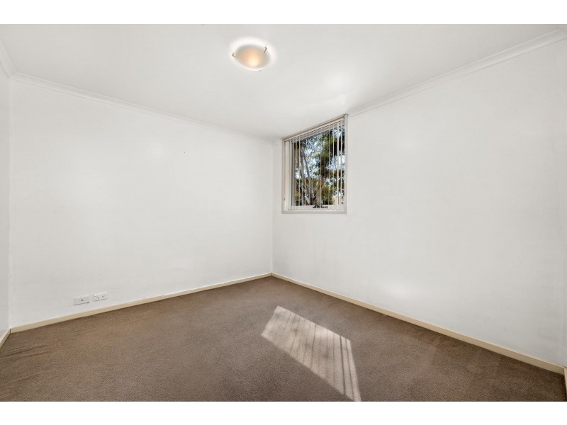 22/2 Eardley Street, Bruce ACT 2617