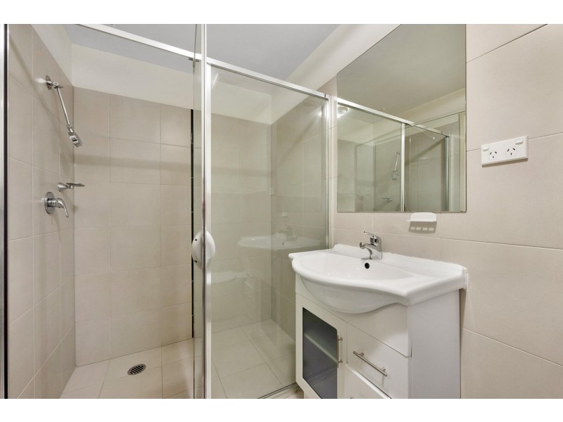 22/2 Eardley Street, Bruce ACT 2617