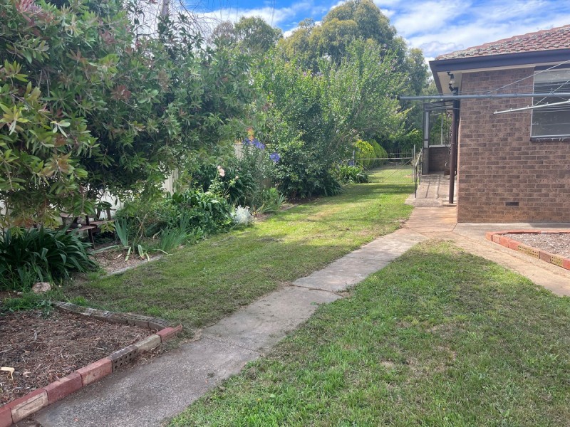 12 Chuculba Crescent, Giralang ACT 2617