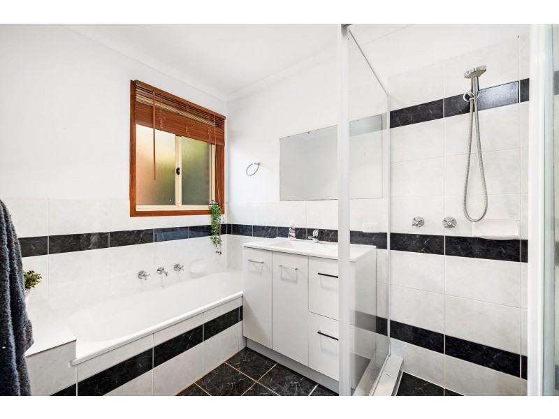 35 Harry Hopman Circuit, Gordon ACT 2906