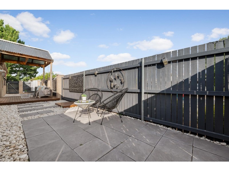 11 Rolls Street, Franklin ACT 2913