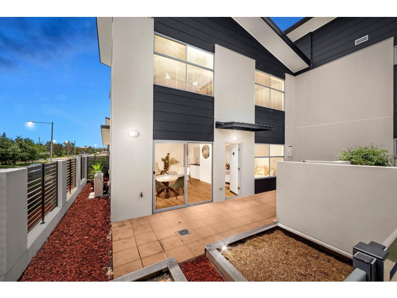 1/233 Flemington Road, Franklin ACT 2913