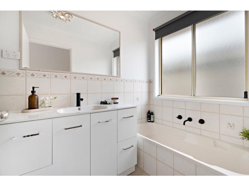 29 Macedon Crescent, Palmerston ACT 2913