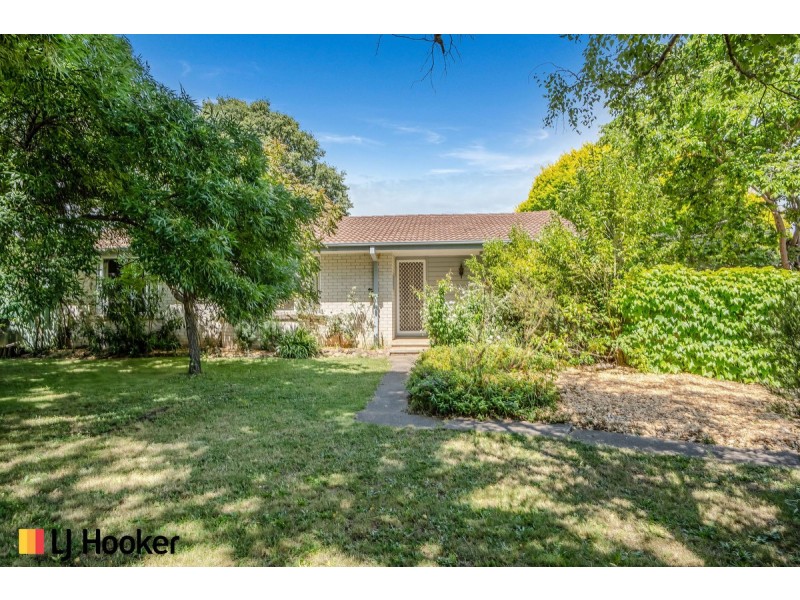 6 Delegate Street, Kaleen ACT 2617