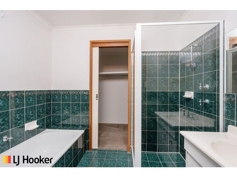 13/84 Wanganeen Avenue, Ngunnawal ACT 2913