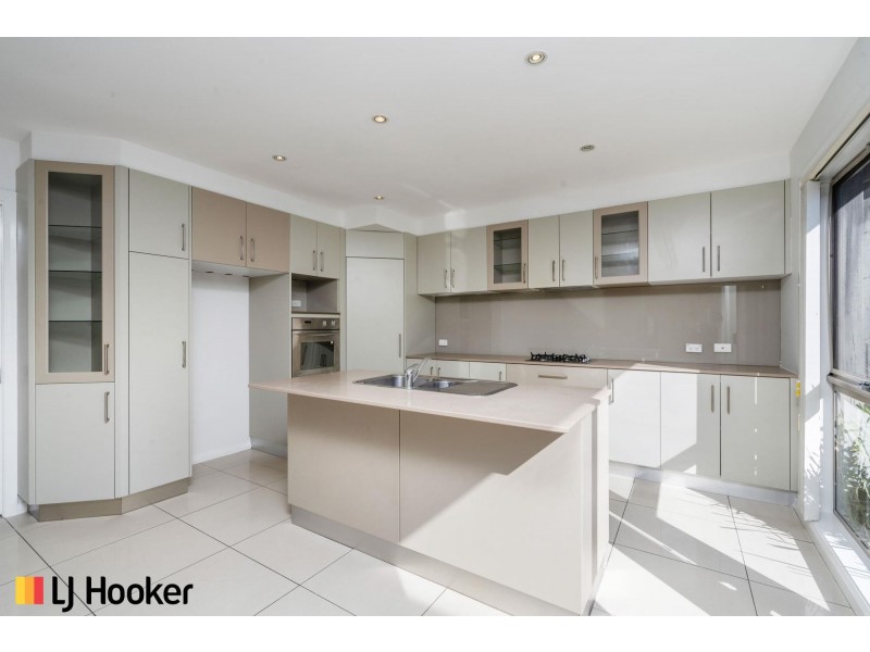 6 Kinloch Circuit, Bruce ACT 2617