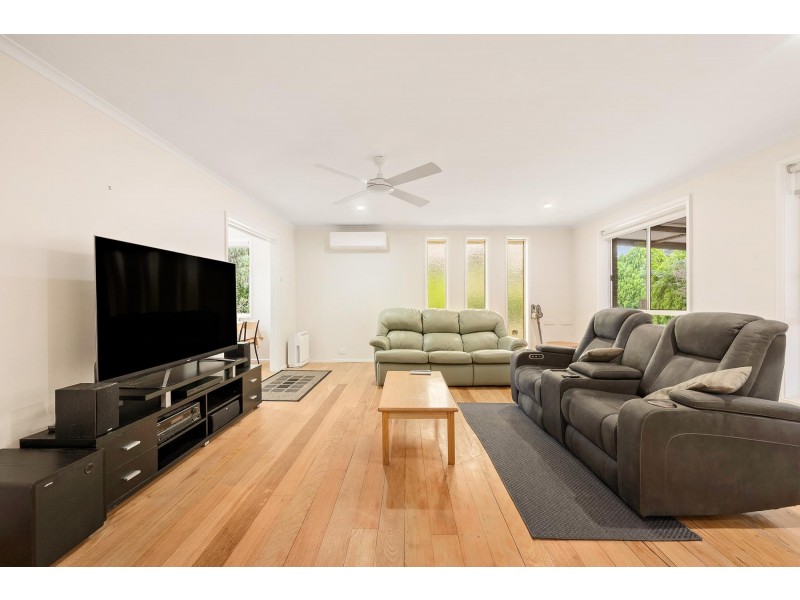 12 Chuculba Crescent, Giralang ACT 2617