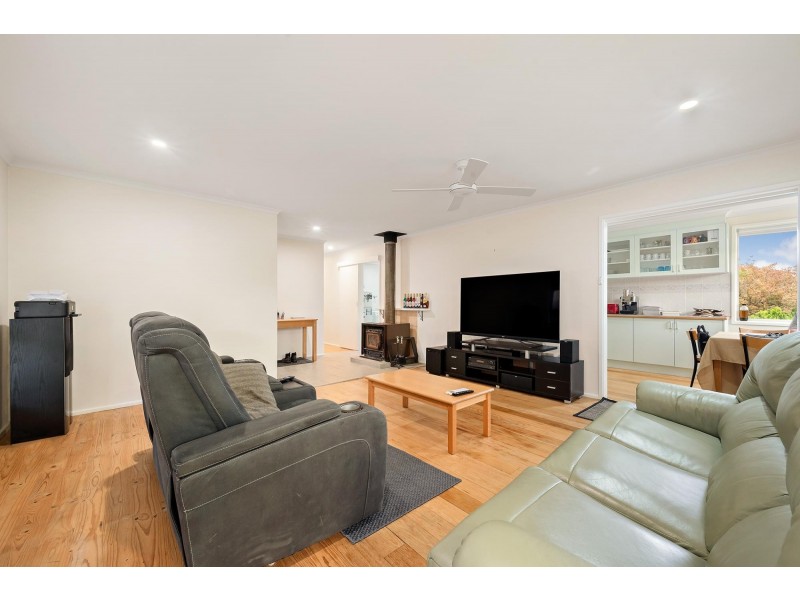 12 Chuculba Crescent, Giralang ACT 2617