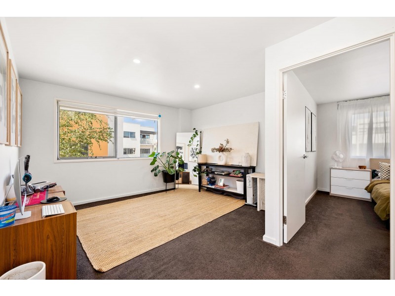 28/2 Sapling Street, Harrison ACT 2914