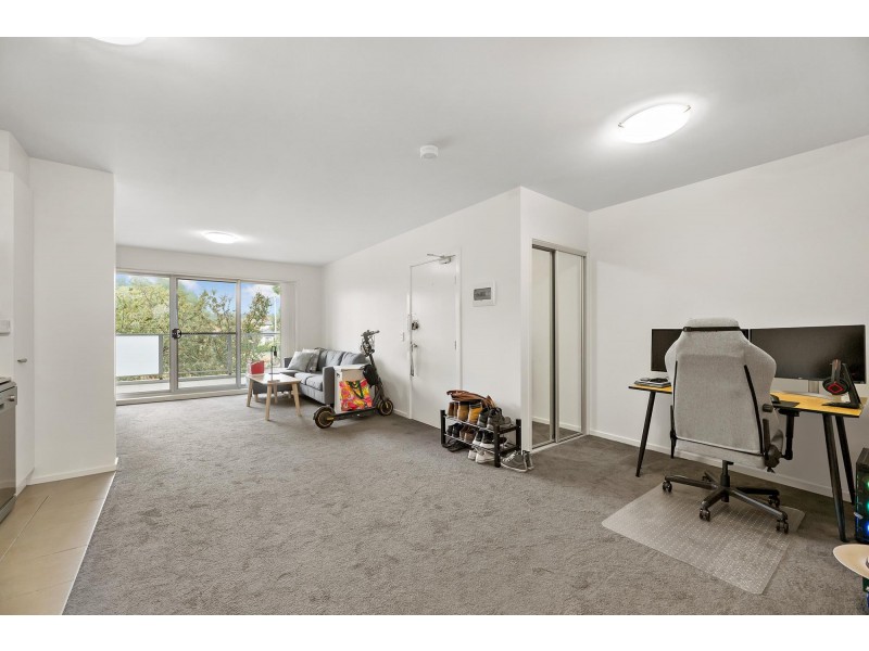 33/329 Flemington Road, Franklin ACT 2913