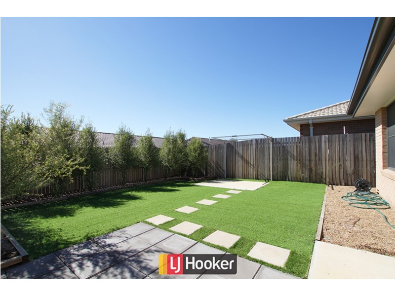 26 John Holt Street, Macgregor ACT 2615