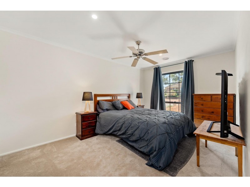 8 Cataract Street, Kaleen ACT 2617