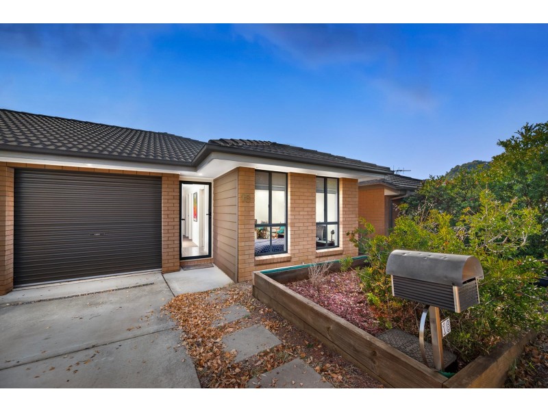 18 John Holt Street, Macgregor ACT 2615