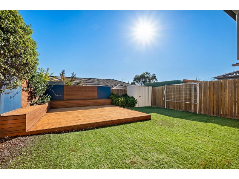 18 John Holt Street, Macgregor ACT 2615