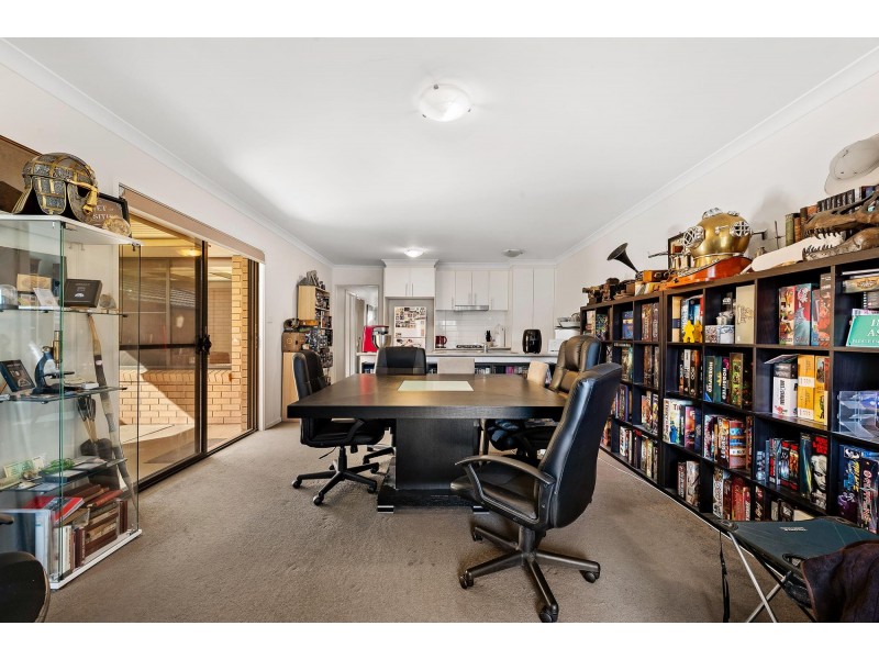 18 John Holt Street, Macgregor ACT 2615