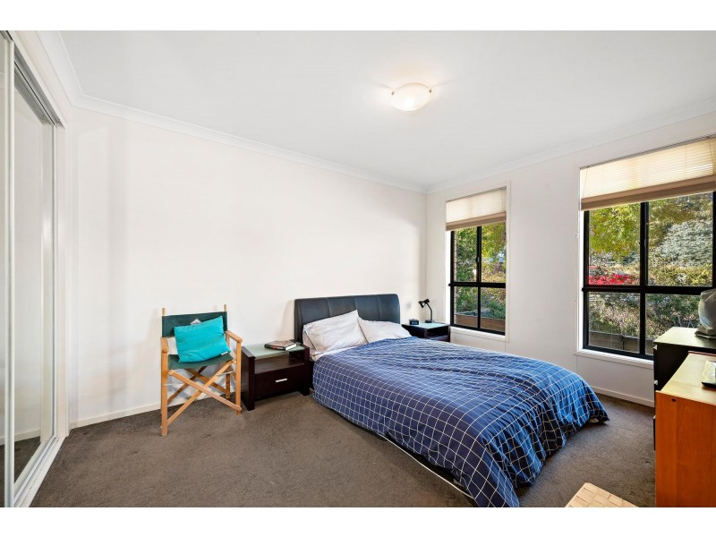 18 John Holt Street, Macgregor ACT 2615
