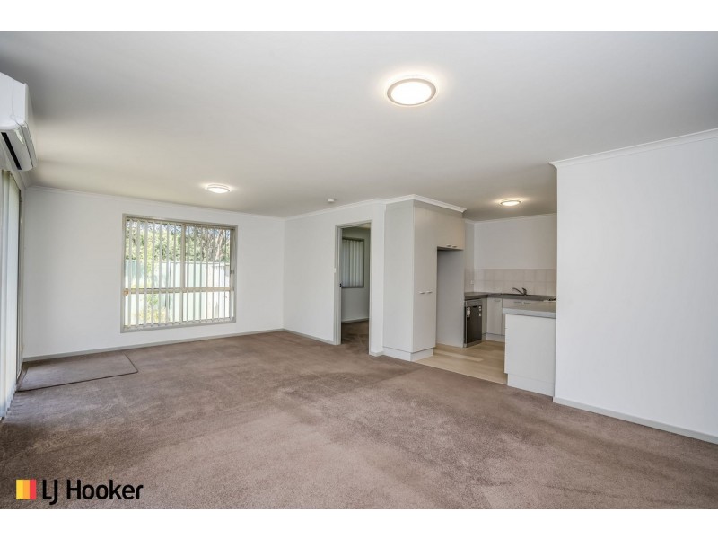 8/16 Minnta Place, Ngunnawal ACT 2913