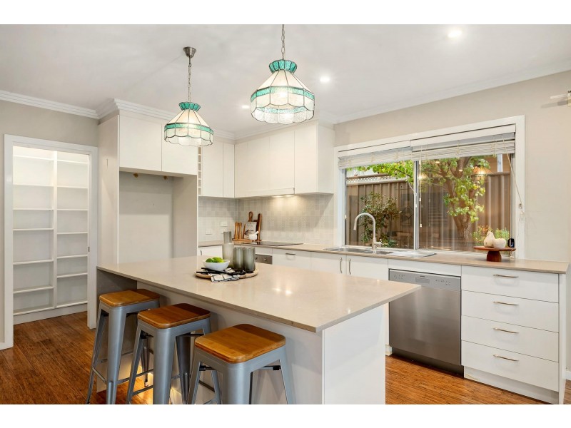 91 Chuculba Crescent, Giralang ACT 2617