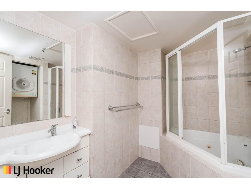 14 B/9 Chandler Street, Belconnen ACT 2617