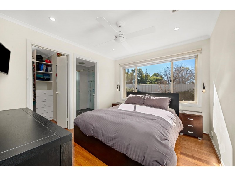11 Lark Place, Ngunnawal ACT 2913