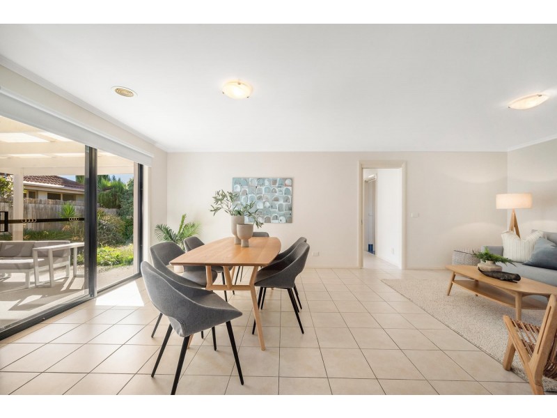 16 May Mills Close, Nicholls ACT 2913