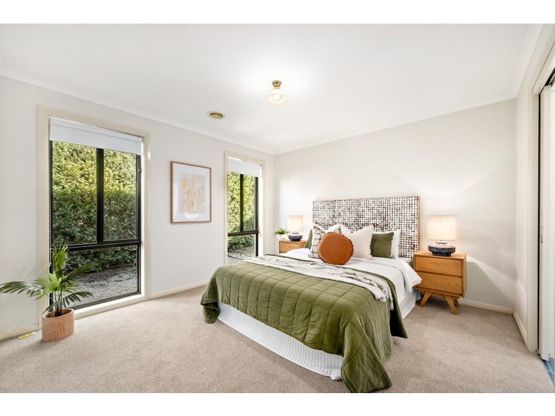 16 May Mills Close, Nicholls ACT 2913