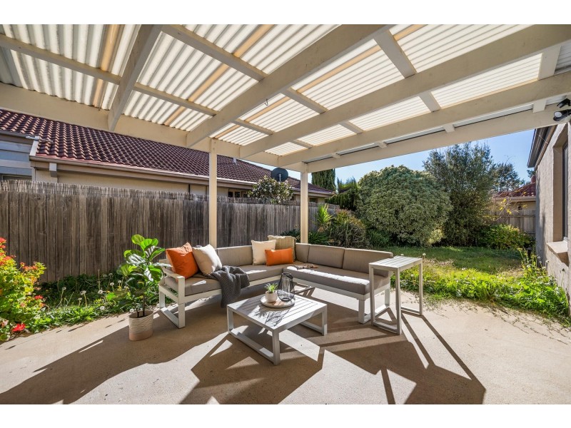 16 May Mills Close, Nicholls ACT 2913