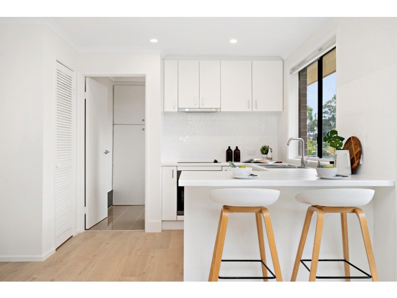 4 Selby Place, Charnwood ACT 2615