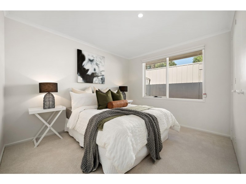 4 Selby Place, Charnwood ACT 2615